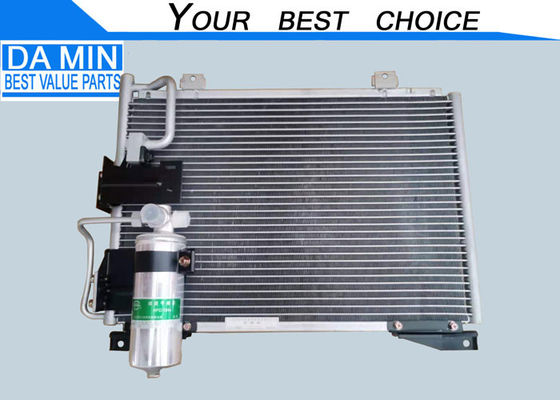 Condensador LPA-236 8971073642 del aire acondicionado de ISUZU NHR NKR 4JA1 4JB1 4JG2 con el secador del aire